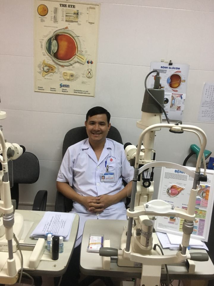 Bác sĩ Nguyễn Phi Long
