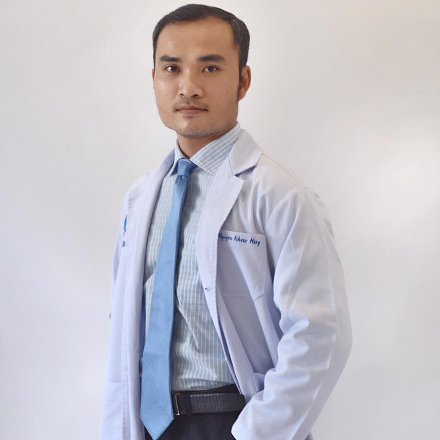 Bác sĩ Nguyễn Khắc Huy